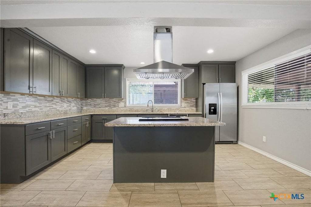 Photo of 1225 N Unicorn Avenue, New Braunfels, TX 78130 (MLS # 609157)