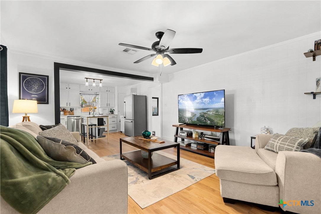 2126 S Wall Street