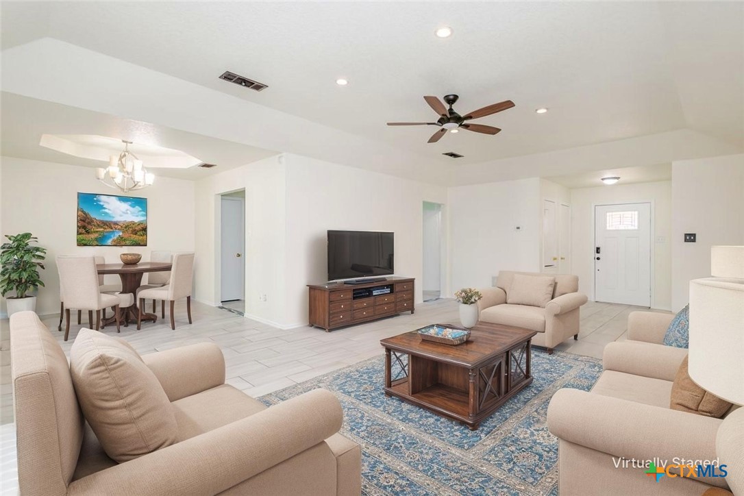 4405 Jake Spoon Drive