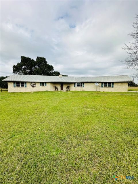 A home in Hallettsville