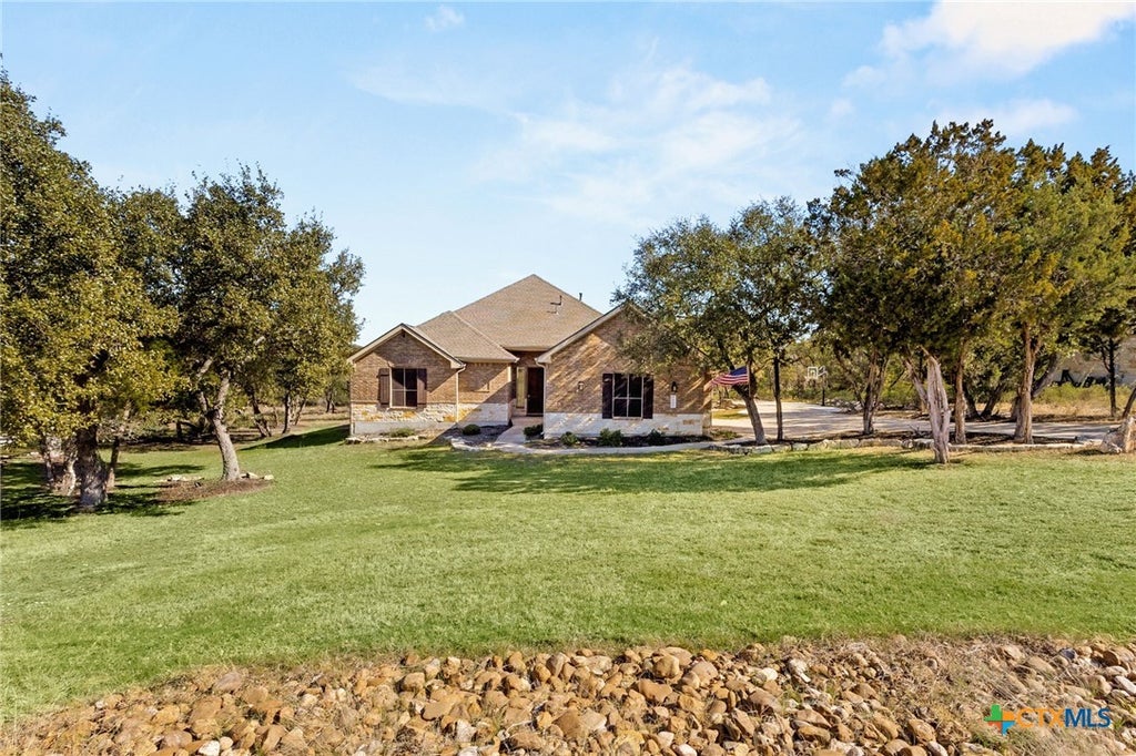 Photo of 880 Haven Point Loop, New Braunfels, TX 78132 (MLS # 602276)