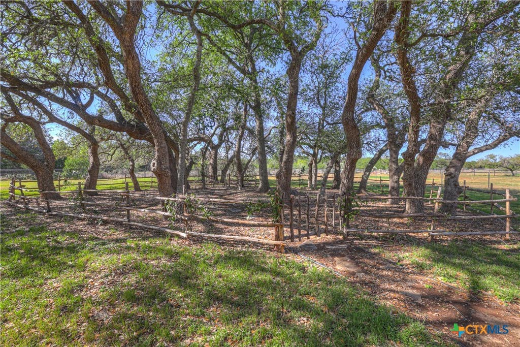 Photo of 243 Appalachian Trail, New Braunfels, TX 78132 (MLS # 609861)