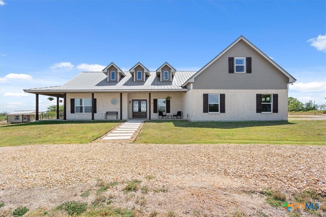8813, 8725 Stallion Rd