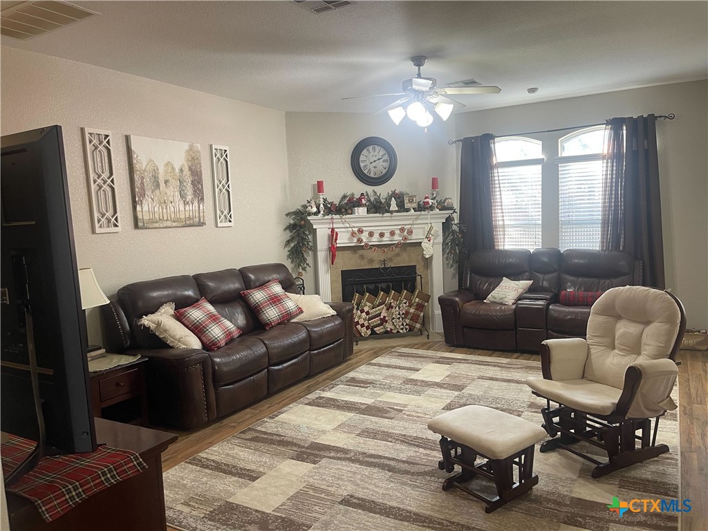 6901 Aquamarine Drive