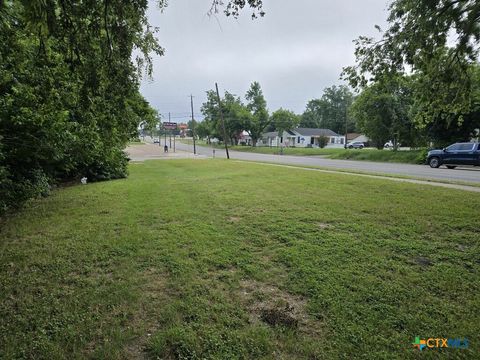 1603 W Avenue C Temple TX 76504