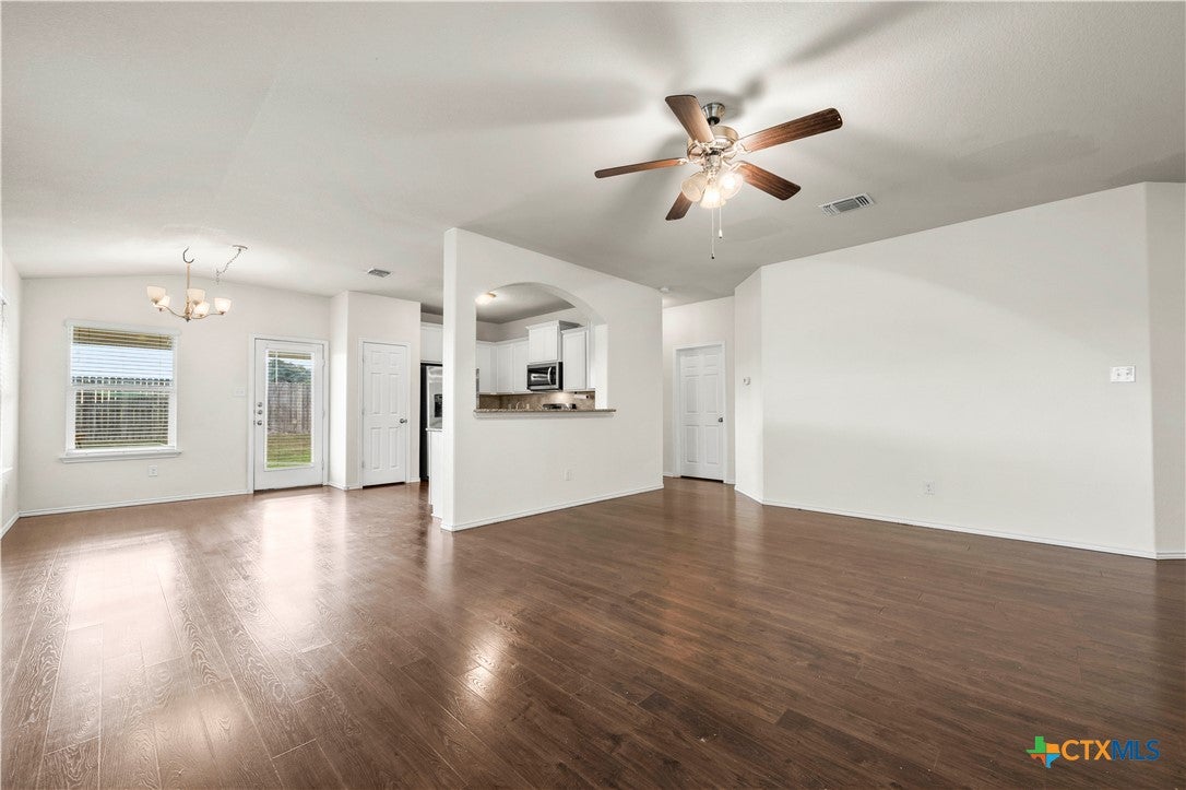 1218 Briscoe Court