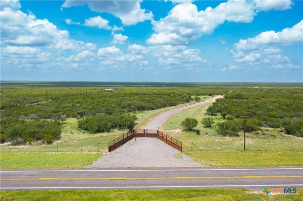 US-59, FREER, TX 78357 - Image eb996aea69b57ea6deb91c58dcf330f5/1391214805