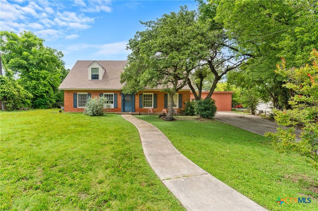 Photo of 609 Oakhill Drive, Killeen, TX 76541 (MLS # 617231)