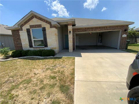 Photo of 1236 Grand Oak Trail, Temple, TX 76502 (MLS # 621977)