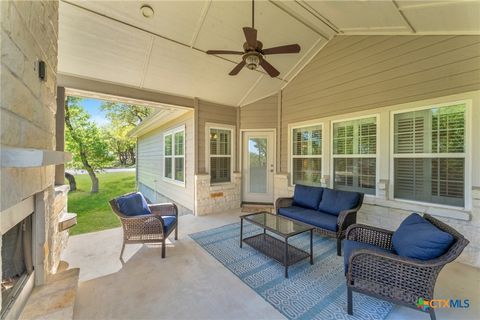 A home in Canyon Lake