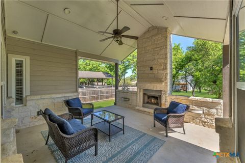 A home in Canyon Lake