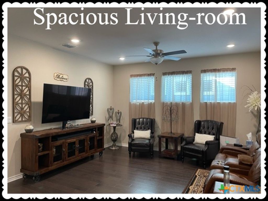 Photo of 104 Balinese Cove #102, San Marcos, TX 78666 (MLS # 605472)