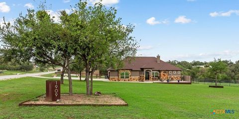Photo of 1909 Hunters Cove, New Braunfels, TX 78132 (MLS # 612086)