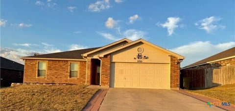Photo of 2703 Tara Drive, Killeen, TX 76549 (MLS # 616433)