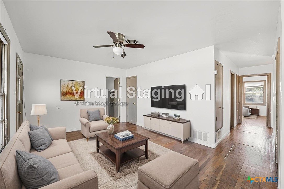 Photo 1 of 36 — 502 N Main Street, Copperas Cove, TX 76522