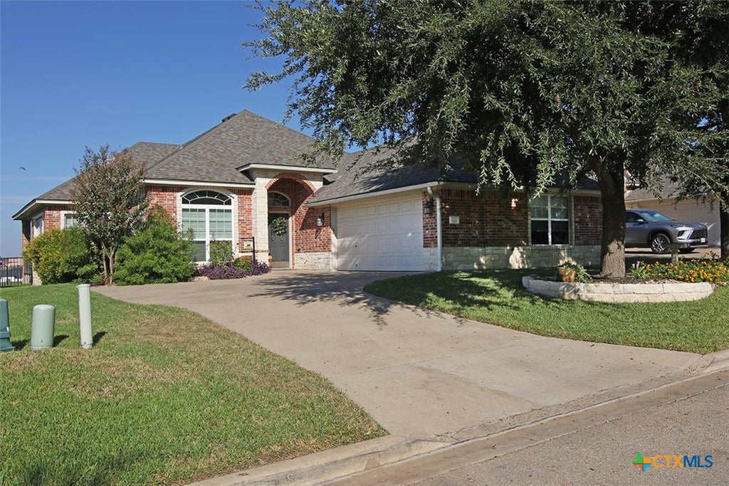 Photo of 820 Copper Ridge Loop, Temple, TX 76502 (MLS # 626657)