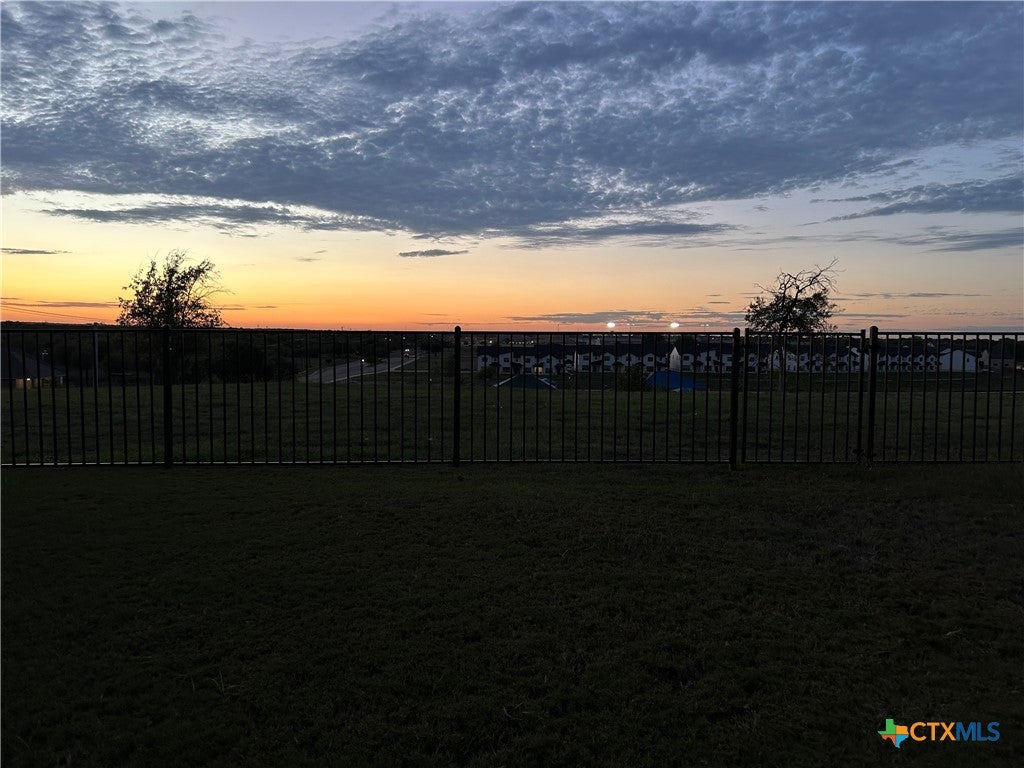 Photo of 820 Copper Ridge Loop, Temple, TX 76502 (MLS # 626657)