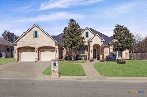 Photo of 2204 Deerfield Drive, Temple, TX 76502 (MLS # 603626)