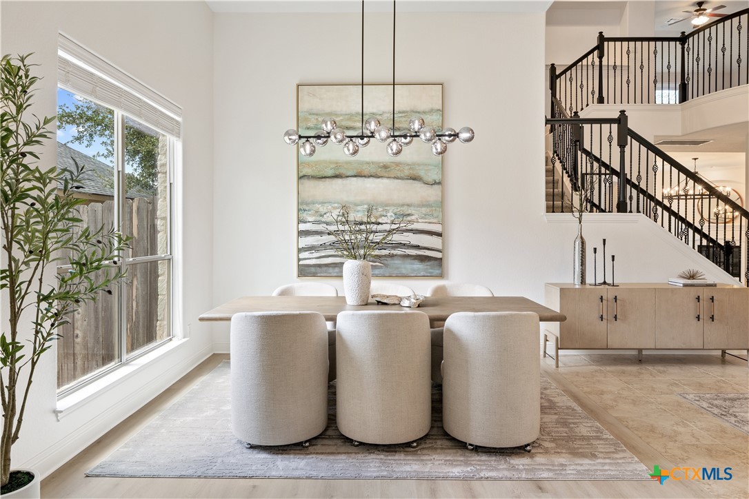 1305 Echo Ridge Lane