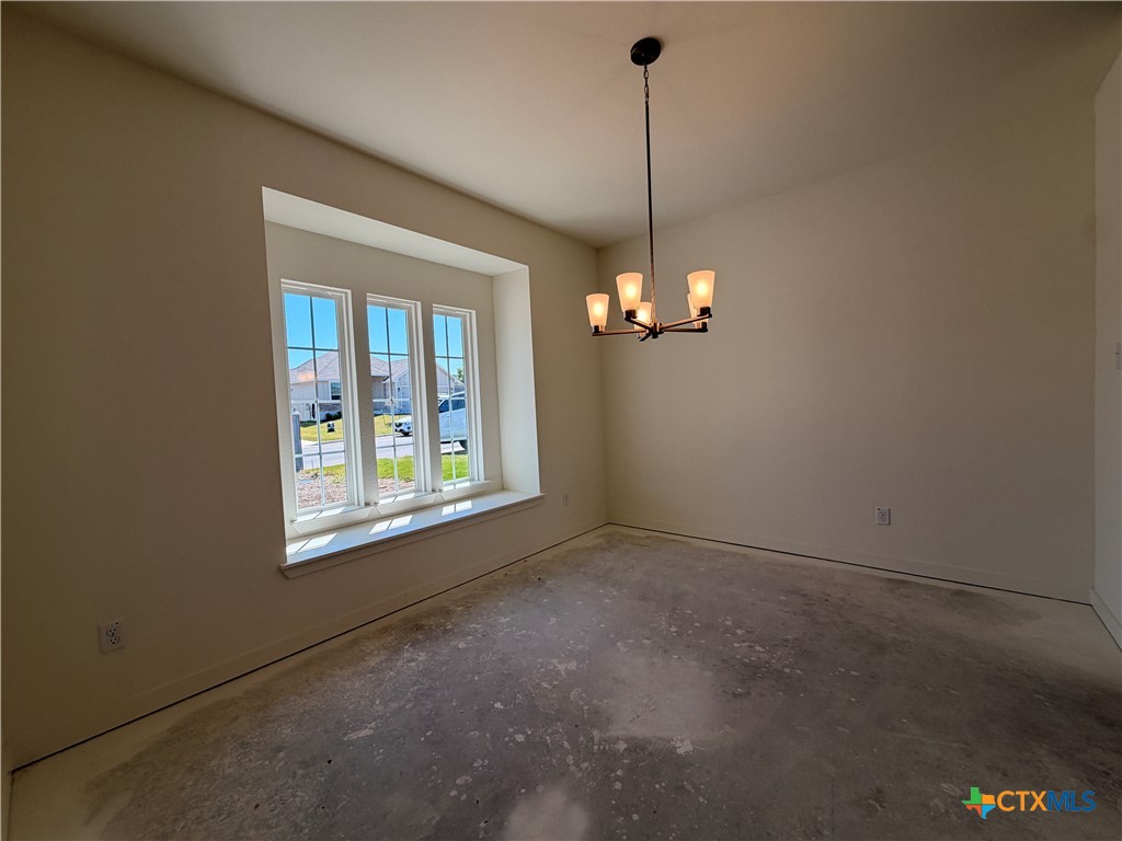 122 University Avenue