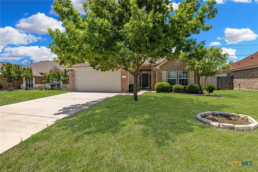 7617 Amber Meadow Loop