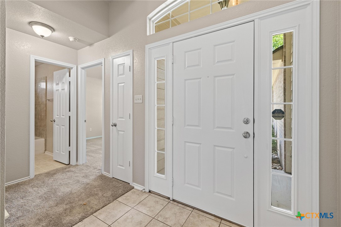 7617 Amber Meadow Loop