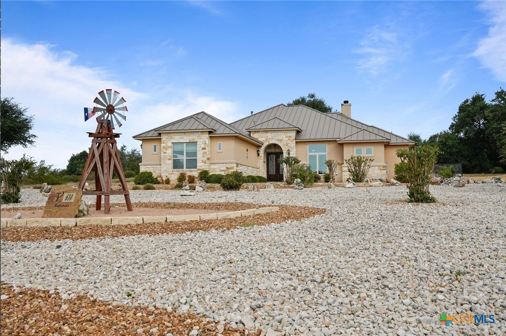 Photo of 610 Battistrada, New Braunfels, TX 78132 (MLS # 623959)