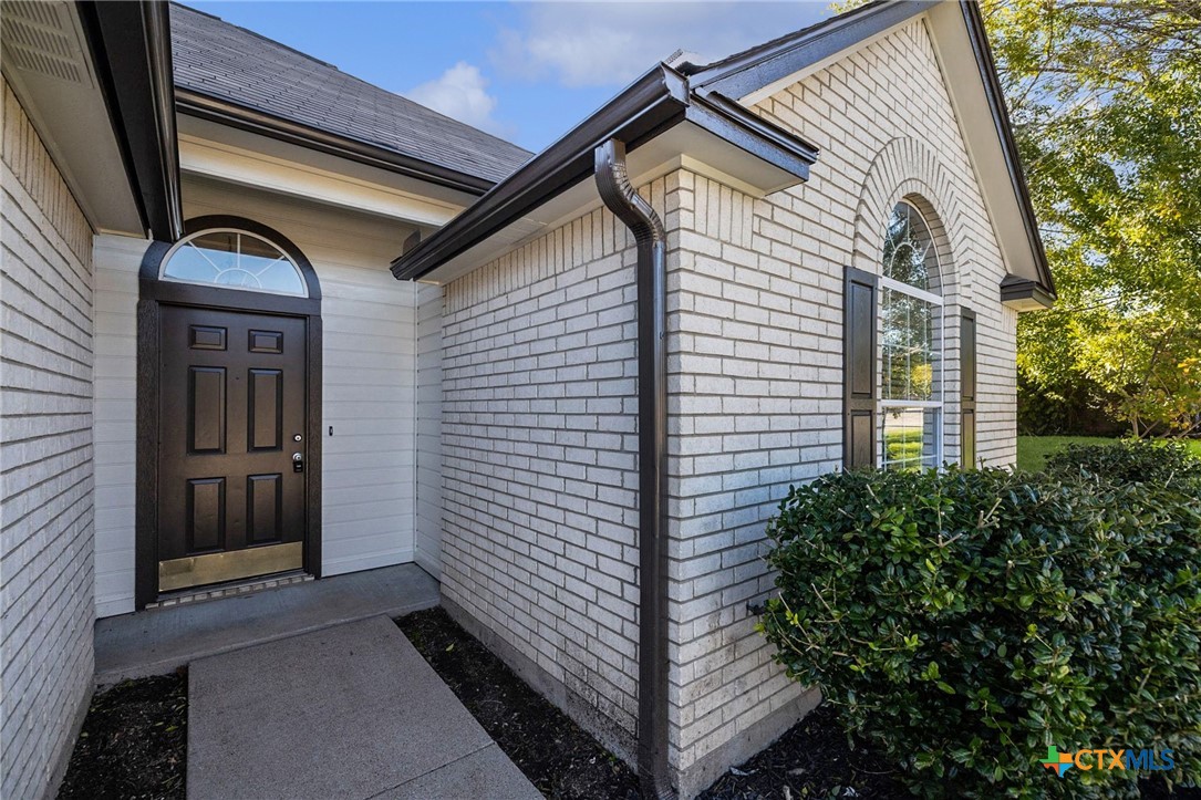 2007 Stratford Drive