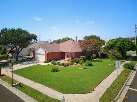 Photo of 2621 Deer Stand Loop, San Marcos, TX 78666 (MLS # 617203)