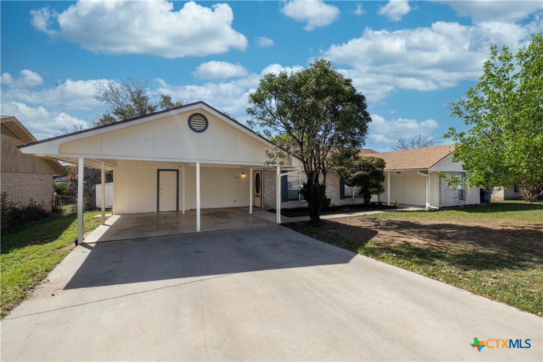 309/311 Briarwood Drive