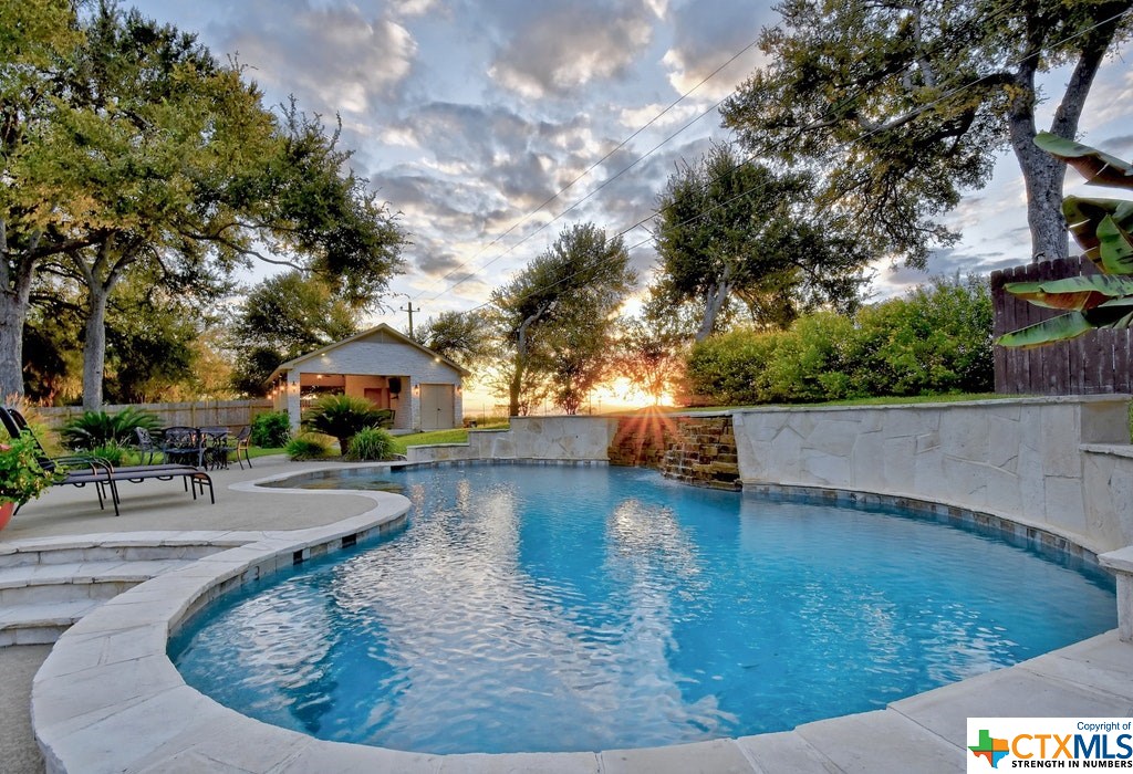 Photo 1 of 48 — 440 Oak Creek Circle, Luling, TX 78648