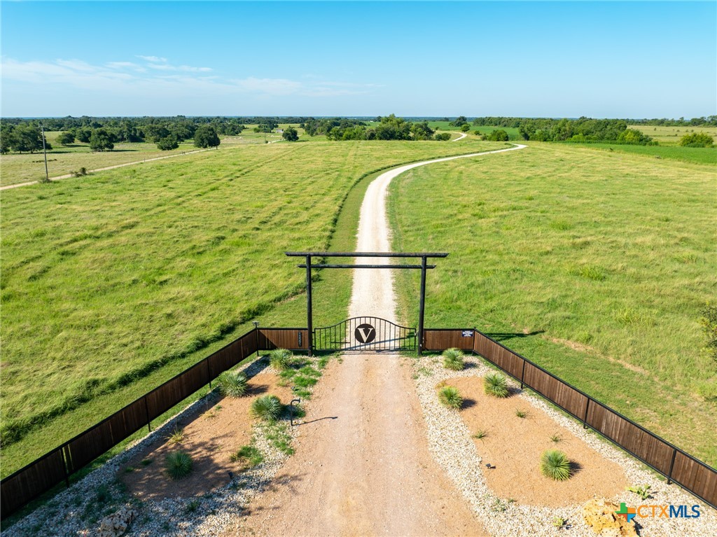 13391 County Line Road