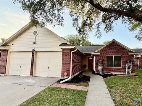Photo of 104 Calypso Court, Victoria, TX 77901 (MLS # 608354)
