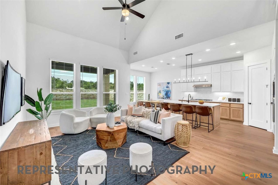 1712 Crimson Sunset Drive