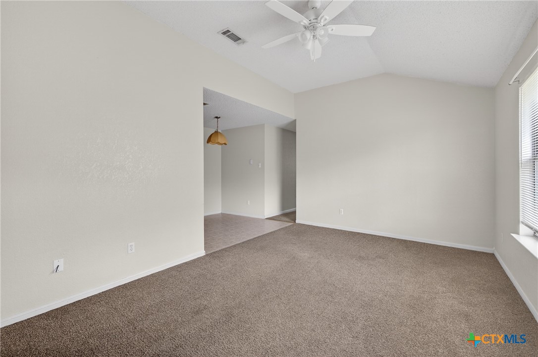 105 Northern Dove Lane