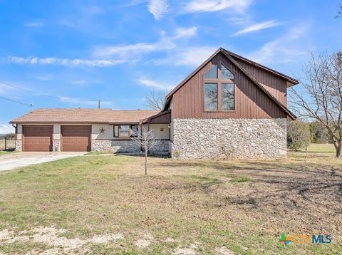 Photo of 875 N Wheat Road, Belton, TX 76513 (MLS # 606791)