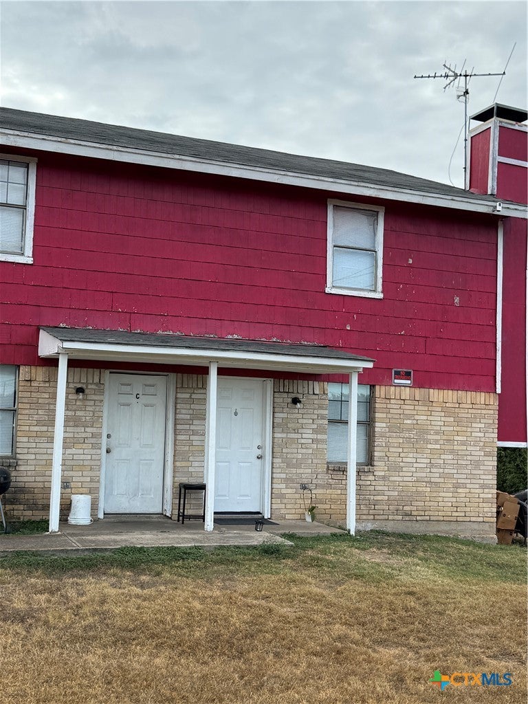 1105 Eastside Drive