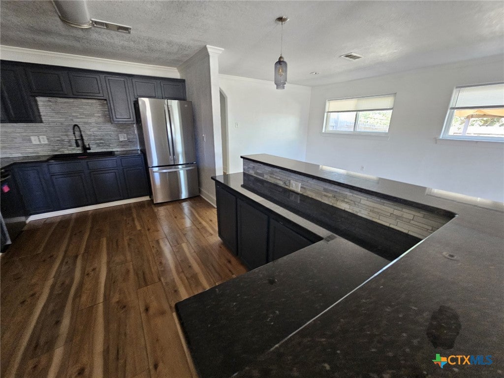 1707 Janis Drive