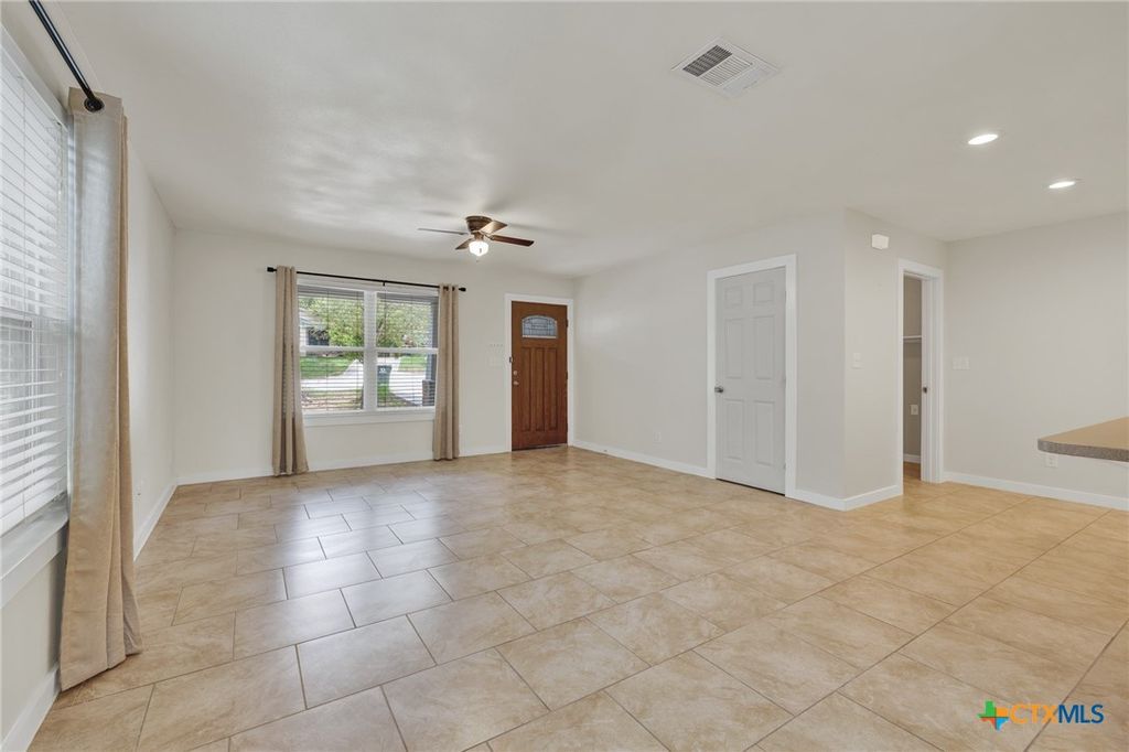 Photo of 1105 Earle Street, San Marcos, TX 78666 (MLS # 612574)