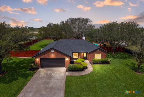 Photo of 268 Cordova Loop Loop, Seguin, TX 78155 (MLS # 612247)