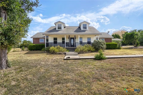 Photo of 162 Arnold Drive, Canyon Lake, TX 78133 (MLS # 622961)