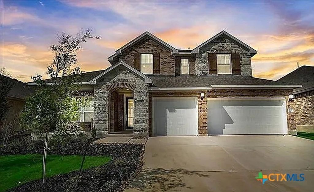 Photo of 387 Borchers Boulevard, New Braunfels, TX 78132 (MLS # 611404)