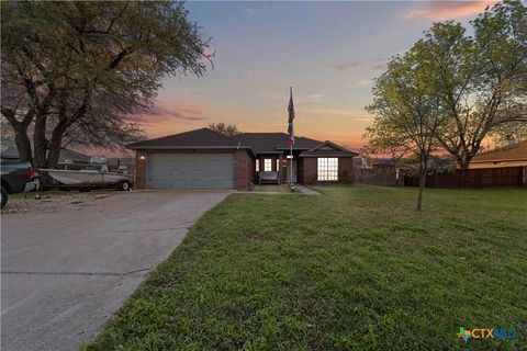 Photo of 203 N Lamar Street, Little River Academy, TX 76554 (MLS # 607232)