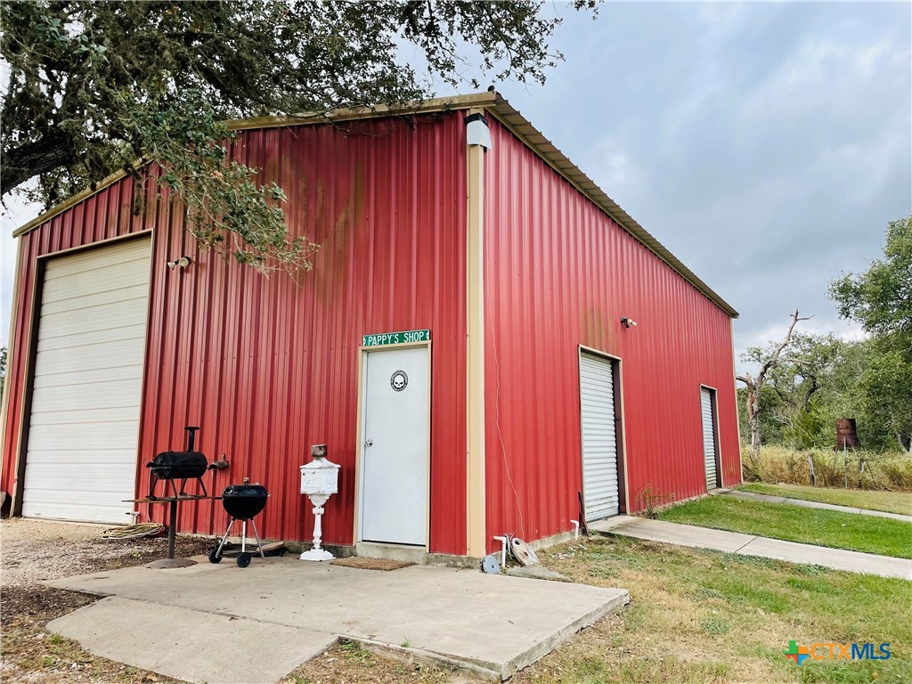 2110 Live Oak Road