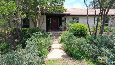 Photo of 1109 Palomino Lane, San Marcos, TX 78666 (MLS # 613658)