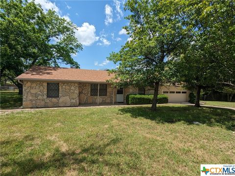 A home in Lampasas