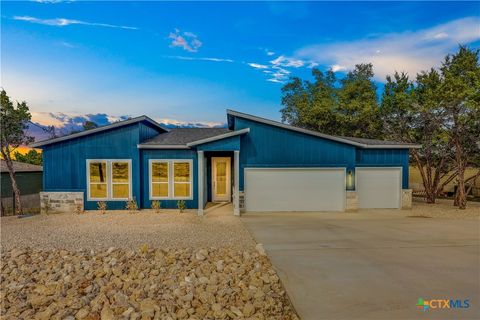 A home in Lago Vista