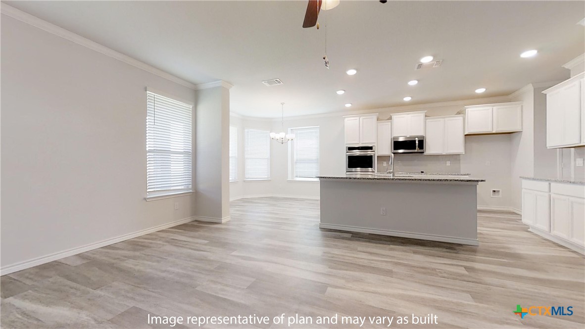 1708 Paint Horse Trail