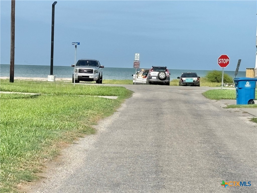 103 E Jefferson Avenue