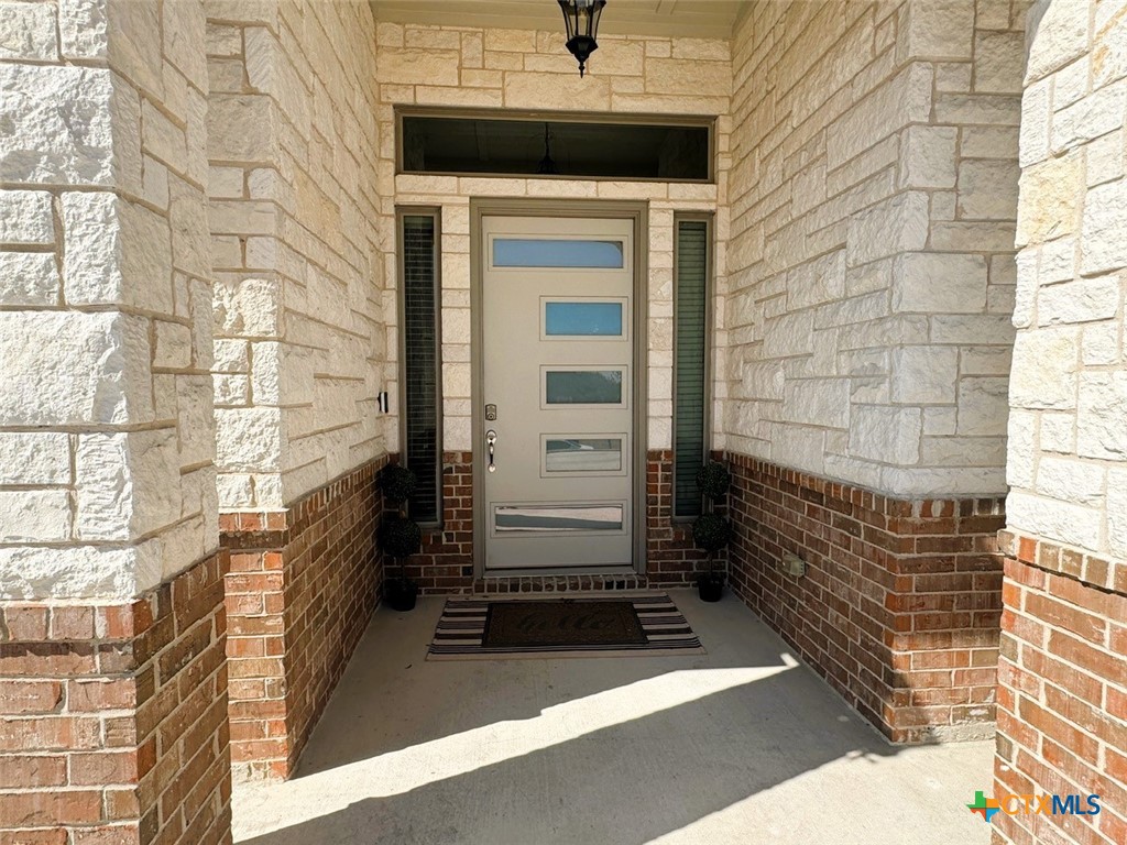 4090 Turning Leaf Drive